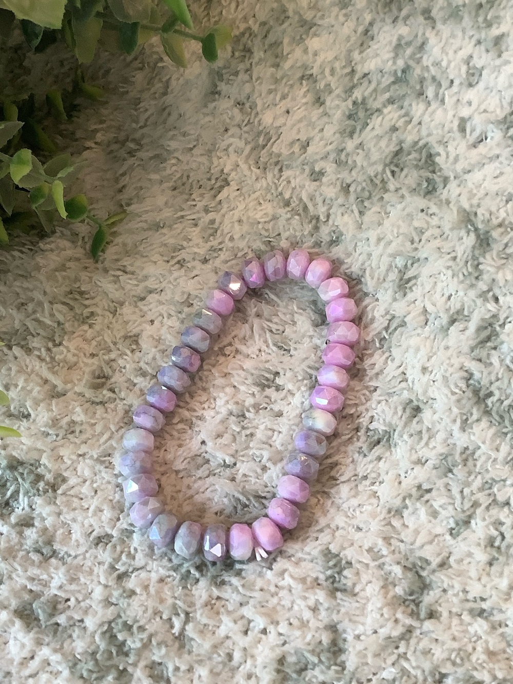Pink Grey Iridescent Beaded Stretch Bracelet 7” NWT